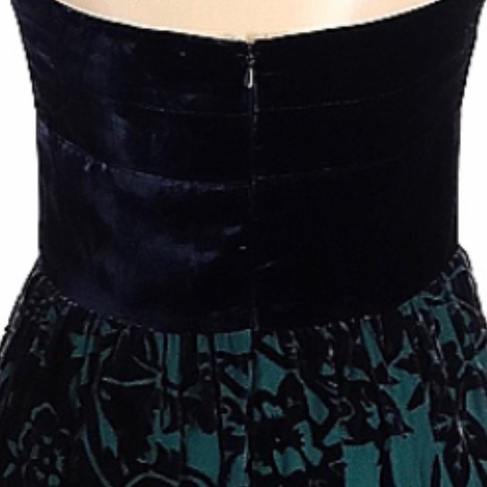 WD.NY Strapless Velvet Cocktail Dress Size 8 Sweetheart Neck Floral Silk Blend - Picture 4 of 9